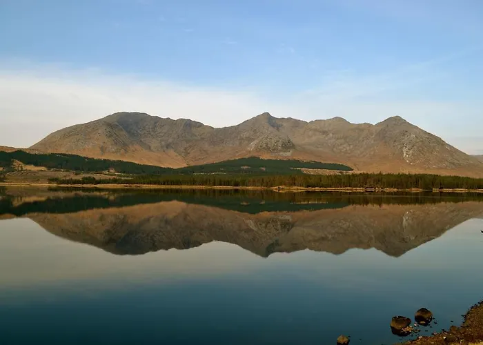 Ben Lettery Connemara 旅馆 *
